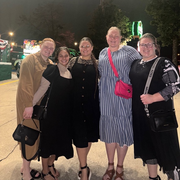 madelyn - Picture 4 of 12